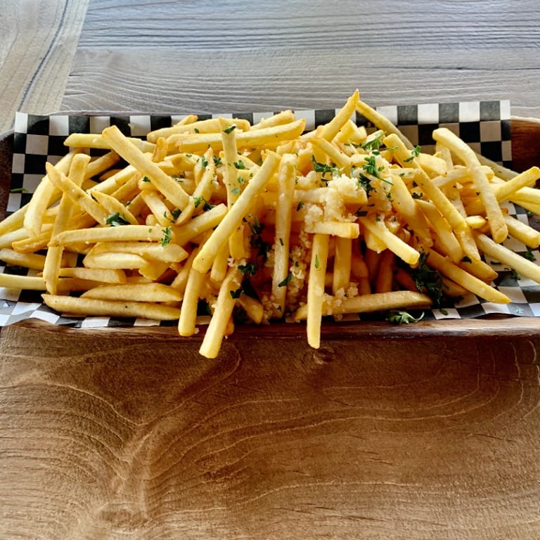 Golden Crispy French Fries: A Perfect Side